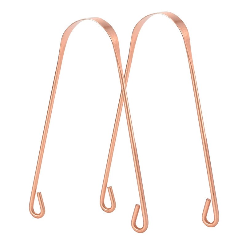 How Does a Tongue Scraper Work and How Should You Choose the Right One?
